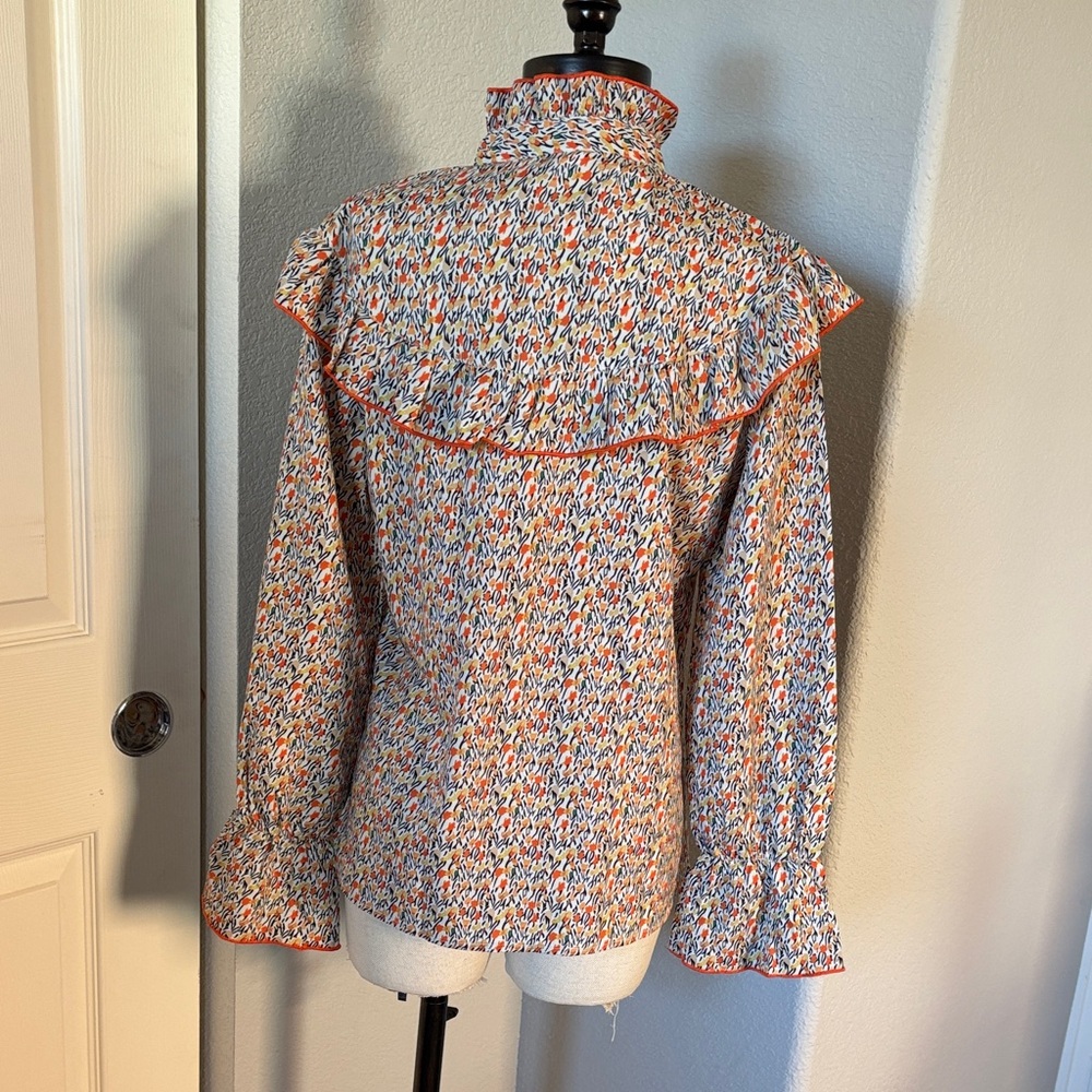 Floral Ruffle Blouse - Picture 5 of 6